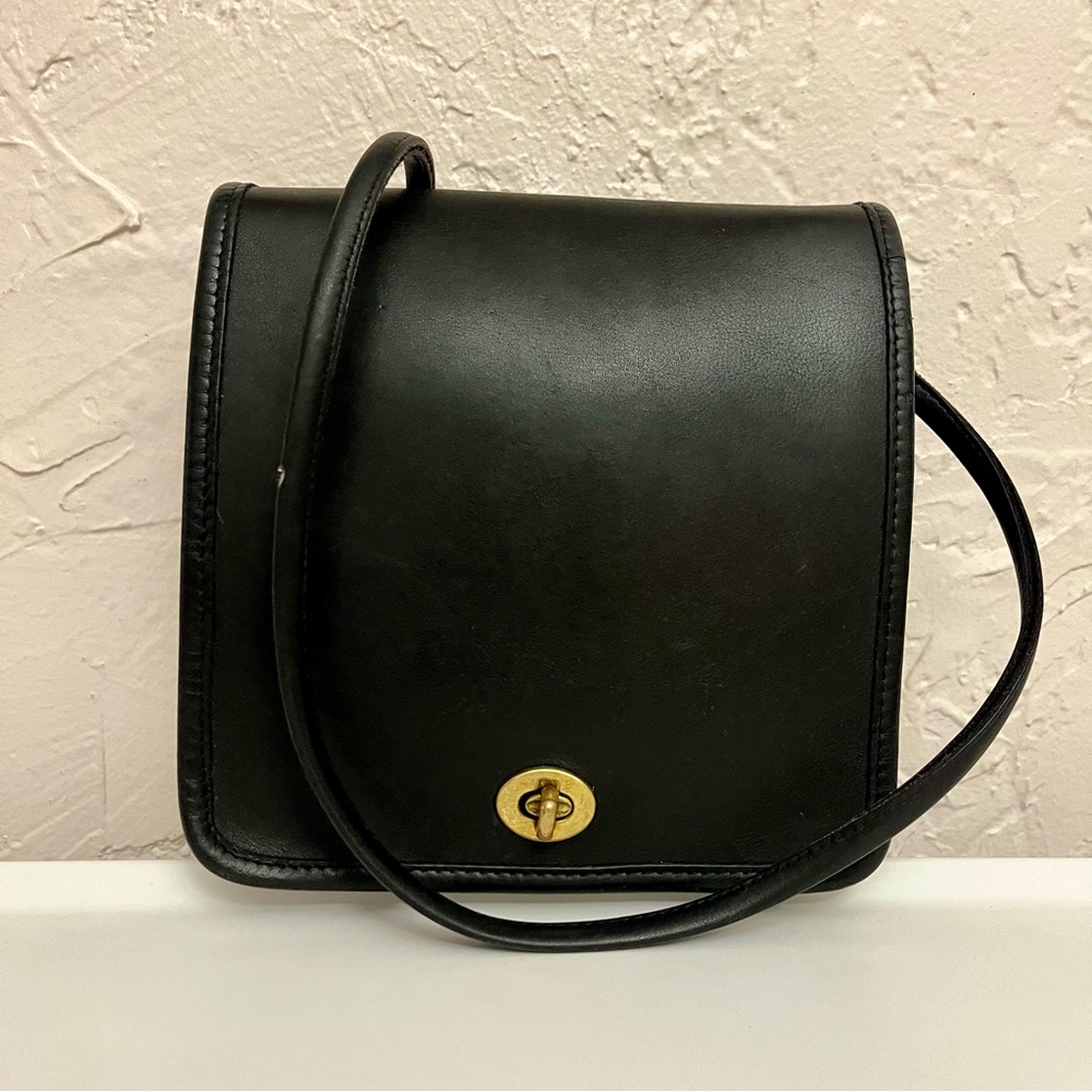 COACH Vintage Early 90’s Compact Pouch 9620 Crossbody Bag